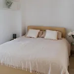 Santa Domenica Guest House